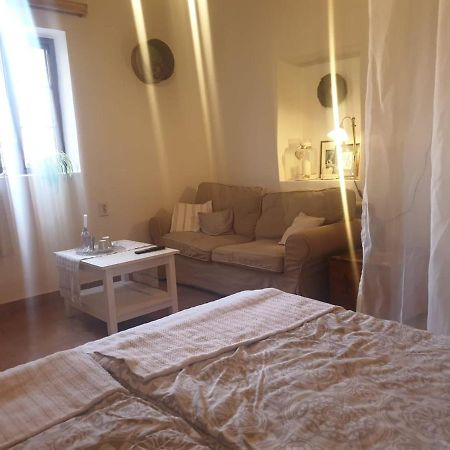 Tulipanos Vendeghaz Appartement Obanya Buitenkant foto