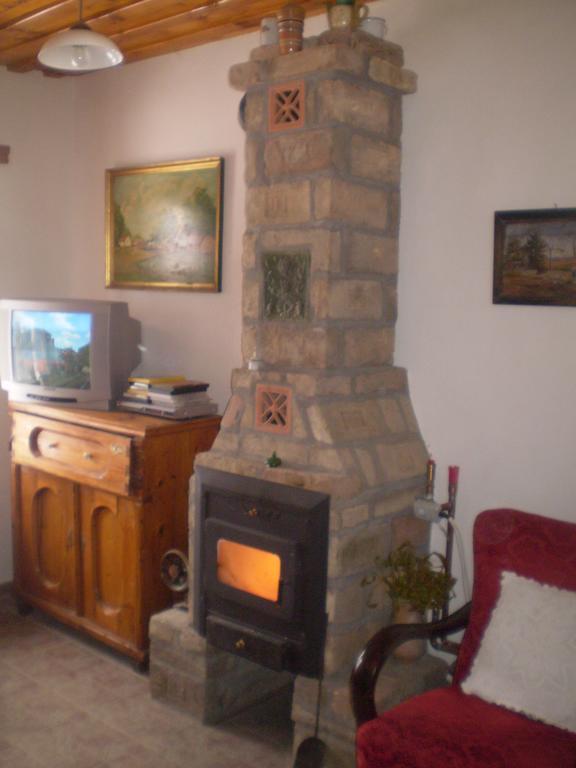 Tulipanos Vendeghaz Appartement Obanya Buitenkant foto