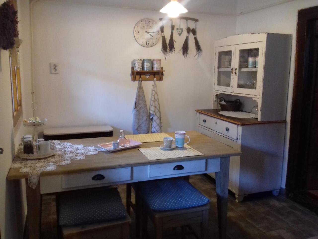 Tulipanos Vendeghaz Appartement Obanya Buitenkant foto